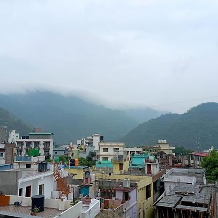 Hotel Aman Rishīkesh Buitenkant foto