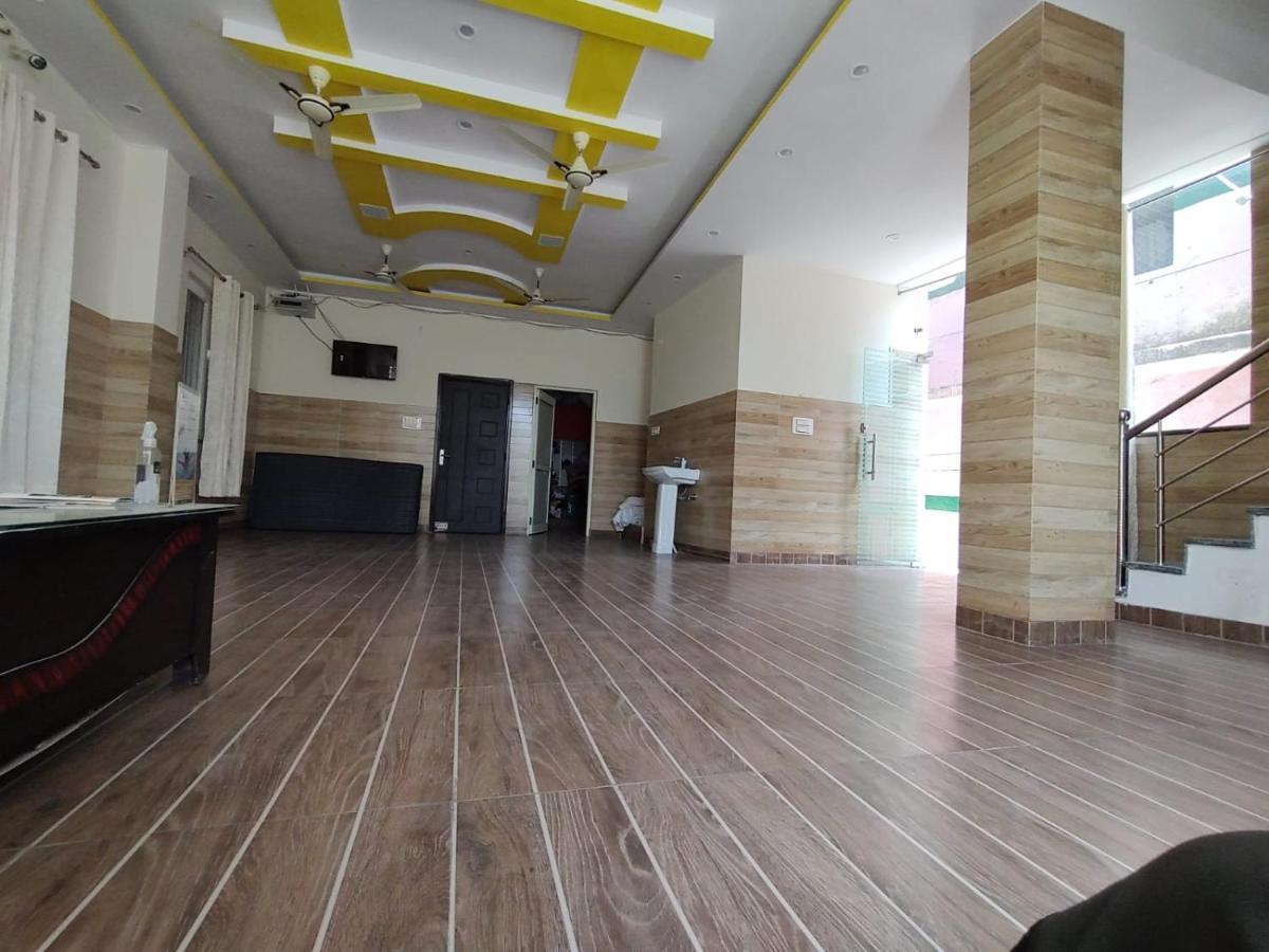 Hotel Aman Rishīkesh Buitenkant foto